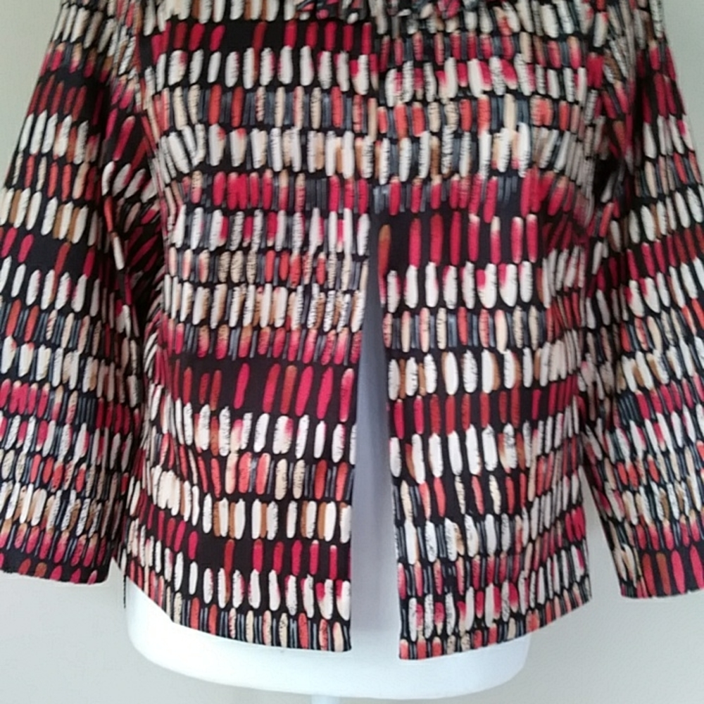 Ivy Chic Ny Double Loop Layer Neckline Cropped Li… - image 6